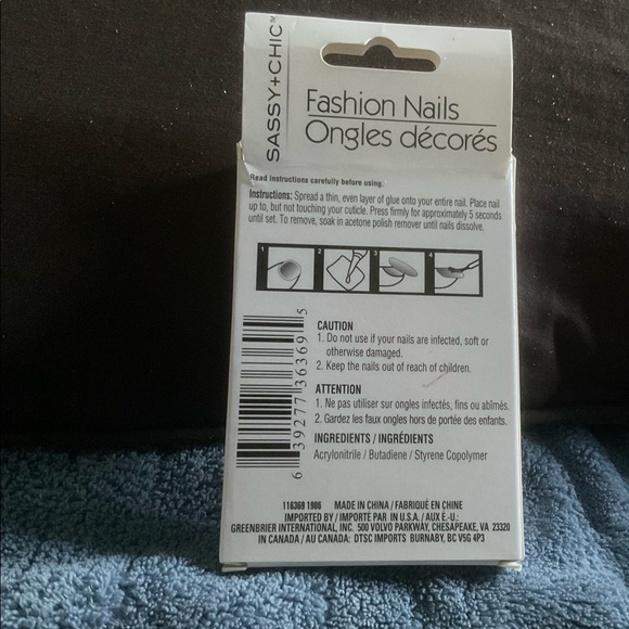 Sassy & Chic Easy to Apply 1/2 Leopard, 1/2 Zebra & Part Ombré Fingernails - Picture 3 of 3